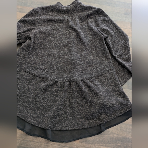 Women's Gray Sweater Blazer - Picture 4 of 6